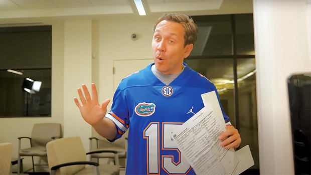 Florida tries to explain its loss to Arkansas despite Hogs having a first time offensive coordinator in SEC Shorts sketch.